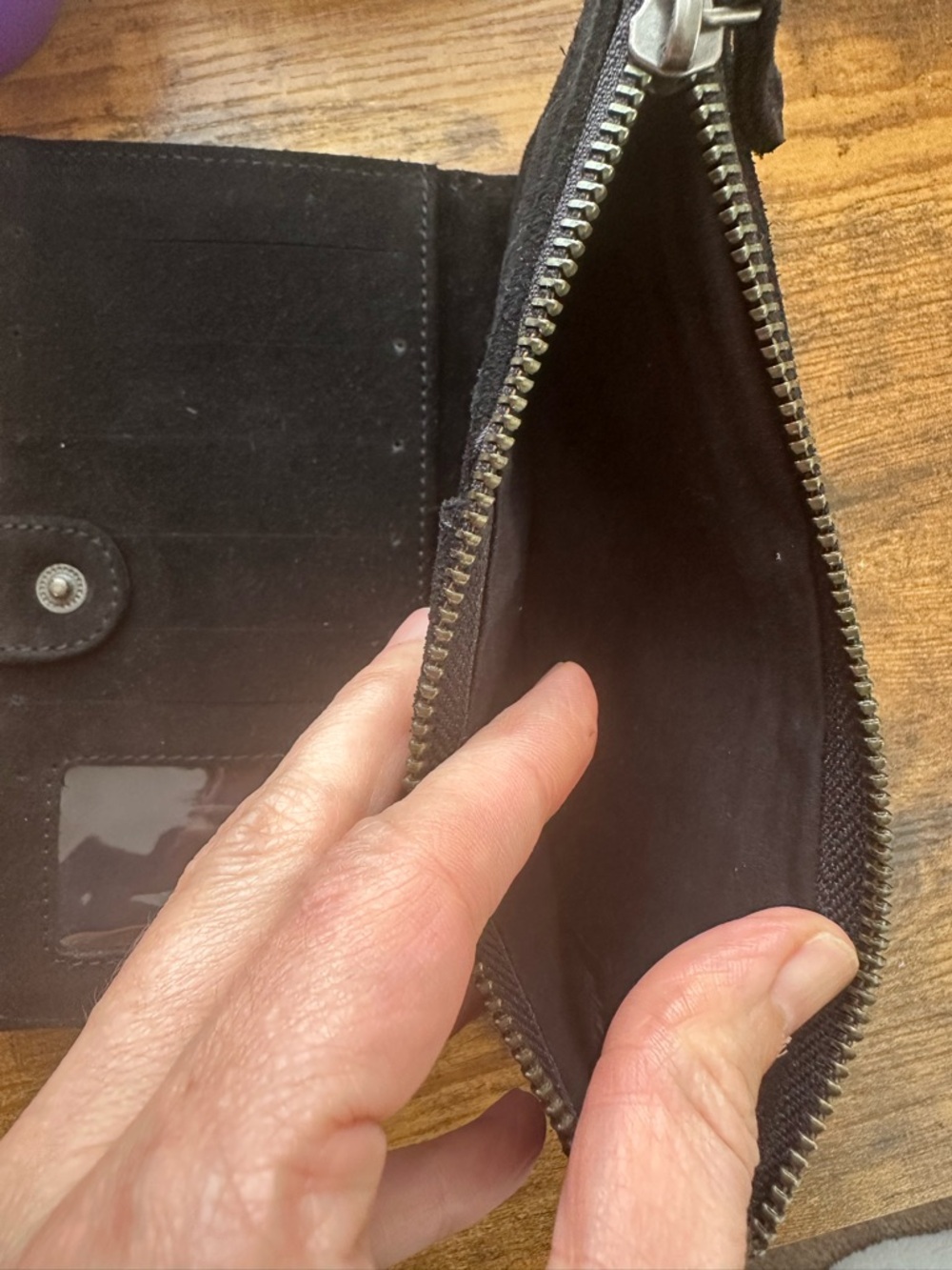 SUPERDRY JAPAN VINTAGE SUEDE LEATHER WALLET FOLDOVER CLUTCH COLOR black - Picture 4 of 5